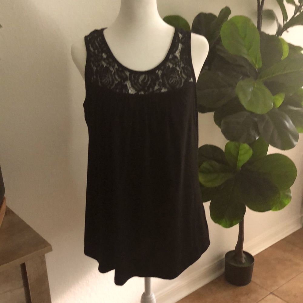 Tecrew size medium black top